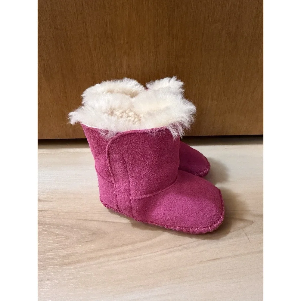 UGG Baby Girls Caden Infant‎ Pink Suede Boots Size 2/3 Excellent Condition